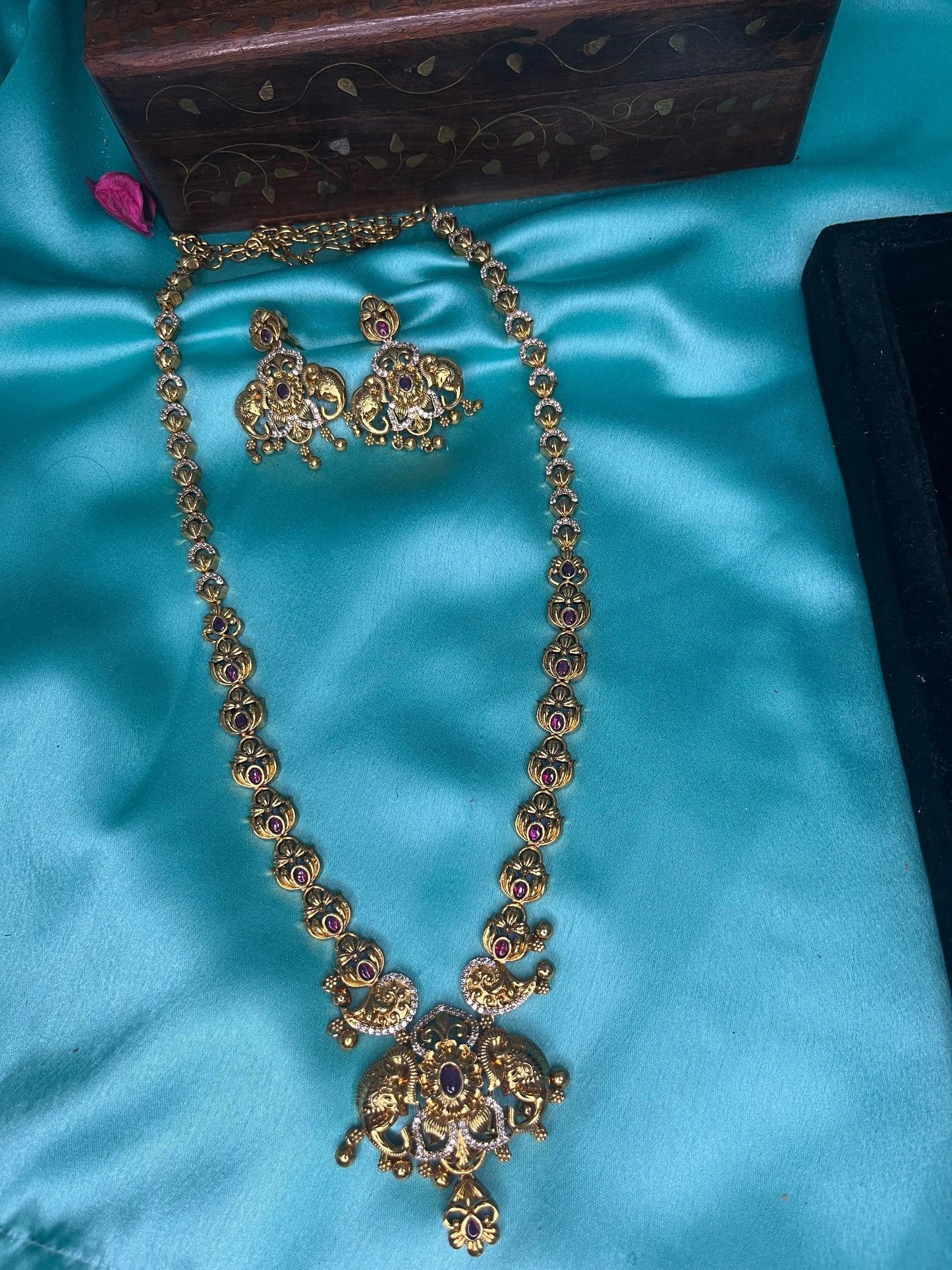 Golden Kalai - BRD